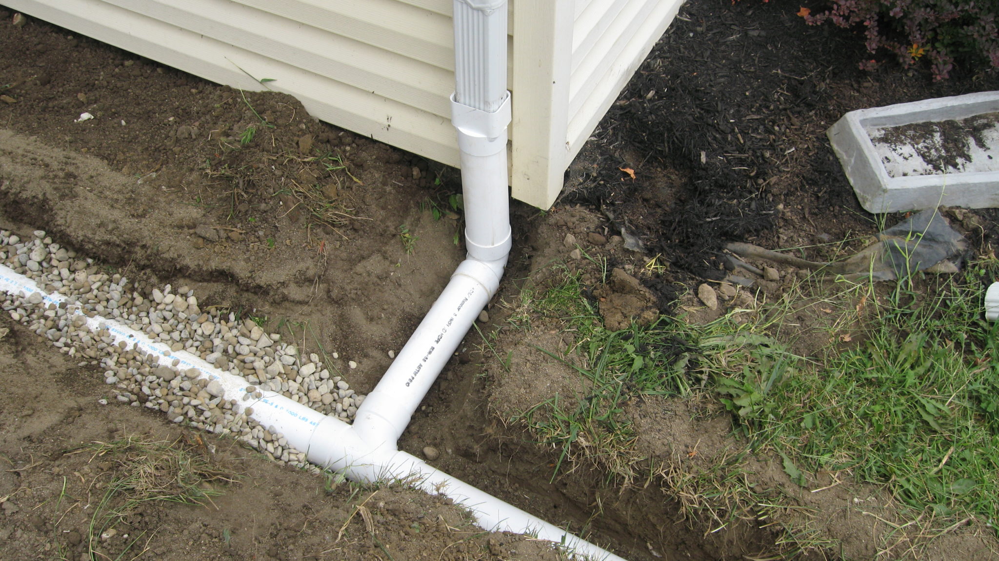 French drain installation contractor